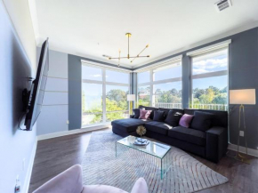 Breathtaking Pivotal Buckhead Acropolis King Bed Palace